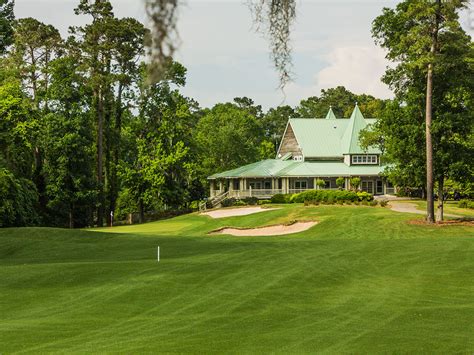 Discovering the Dark History Behind Myrtle Beach's Witch Golf Course